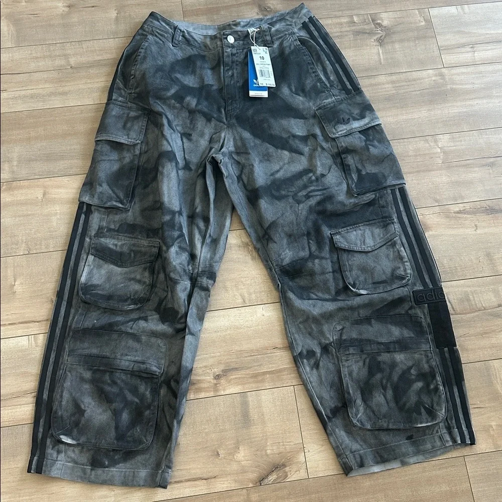 NWT Adidas Premium XXL Cargo Trousers Trace carbon/MGH solid Grey Sz 10